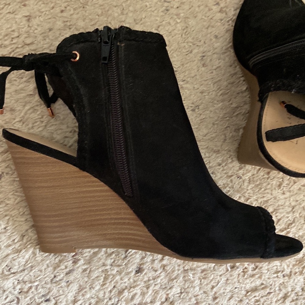 Wedges - Picture 2 of 7